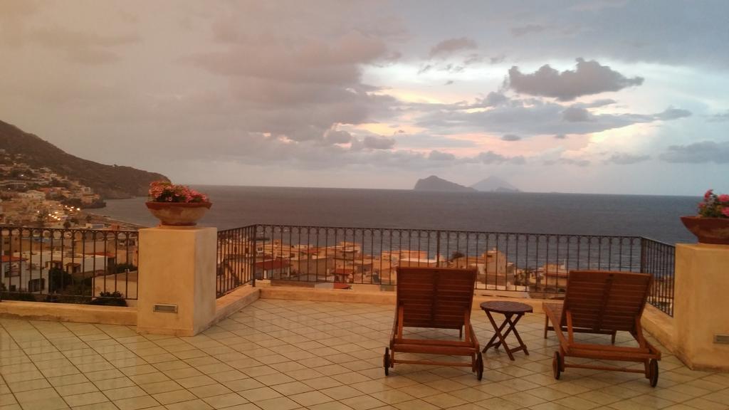 Hotel La Zagara Città di Lipari